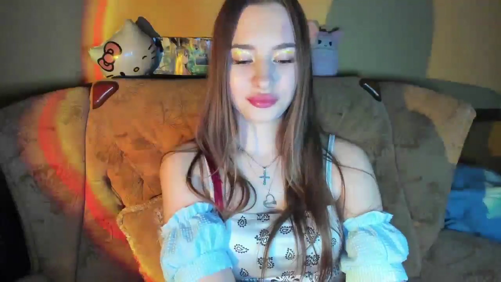 Gallery image thumbnail from DiscoGirl's myfreecams stream on, 01/04/2025, 17:42 image 15 of 20