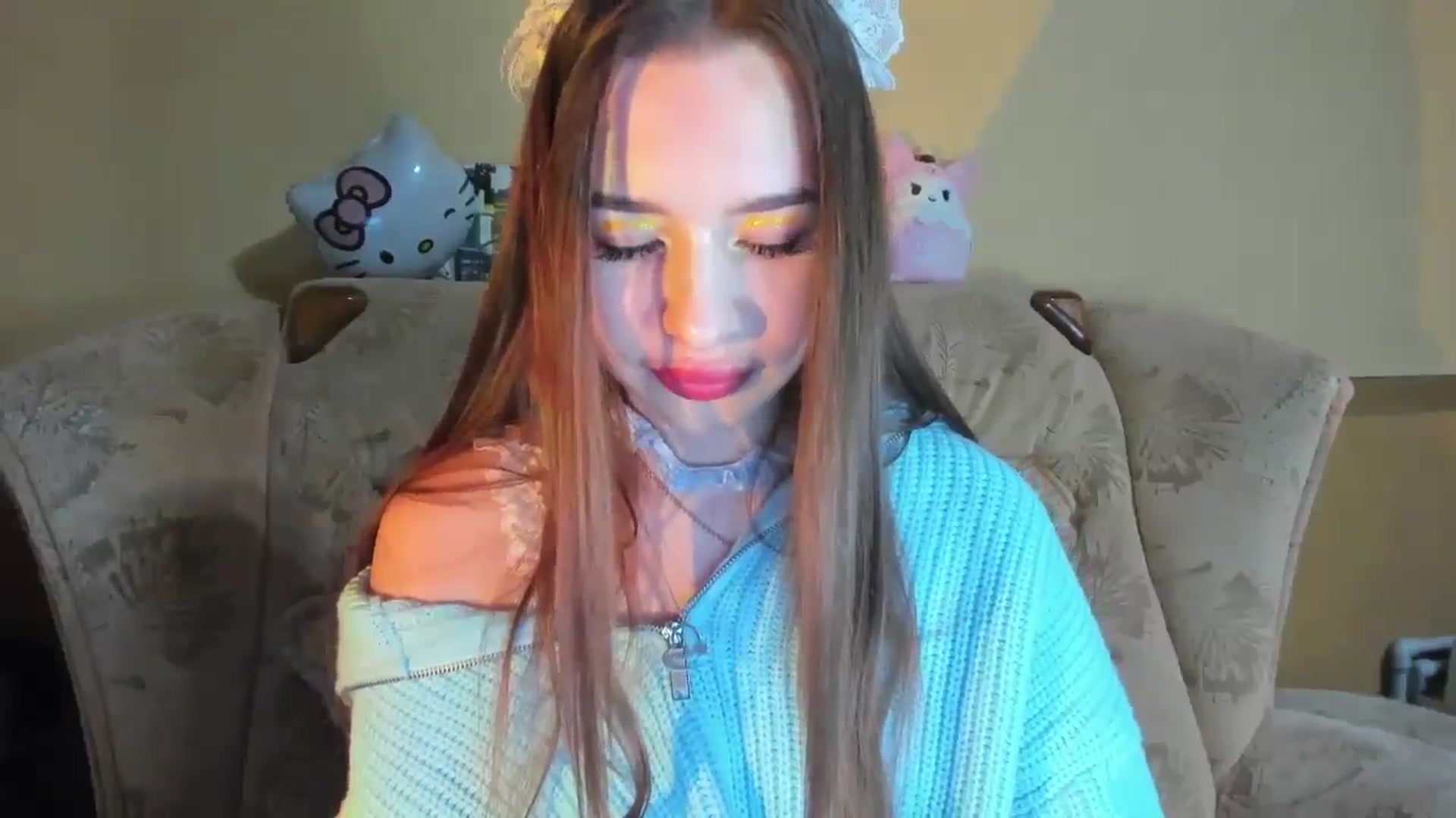 Gallery image thumbnail from DiscoGirl's myfreecams stream on, 01/06/2025, 16:37 image 7 of 20