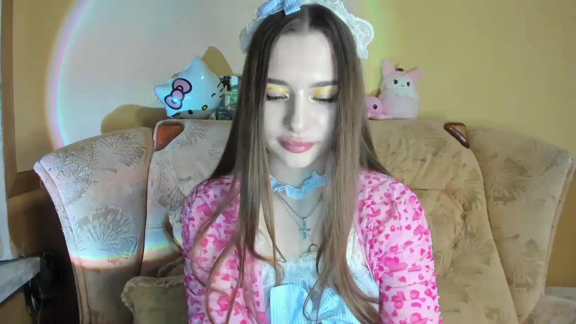 Gallery image thumbnail from DiscoGirl's myfreecams stream on, 01/06/2025, 18:00 image 20 of 20
