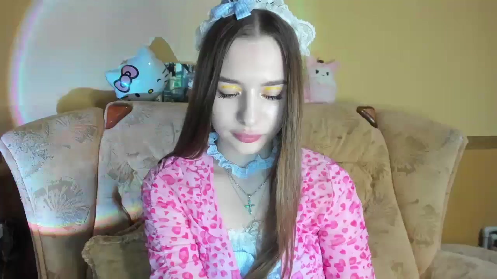 Gallery image thumbnail from DiscoGirl's myfreecams stream on, 01/06/2025, 18:00 image 11 of 20