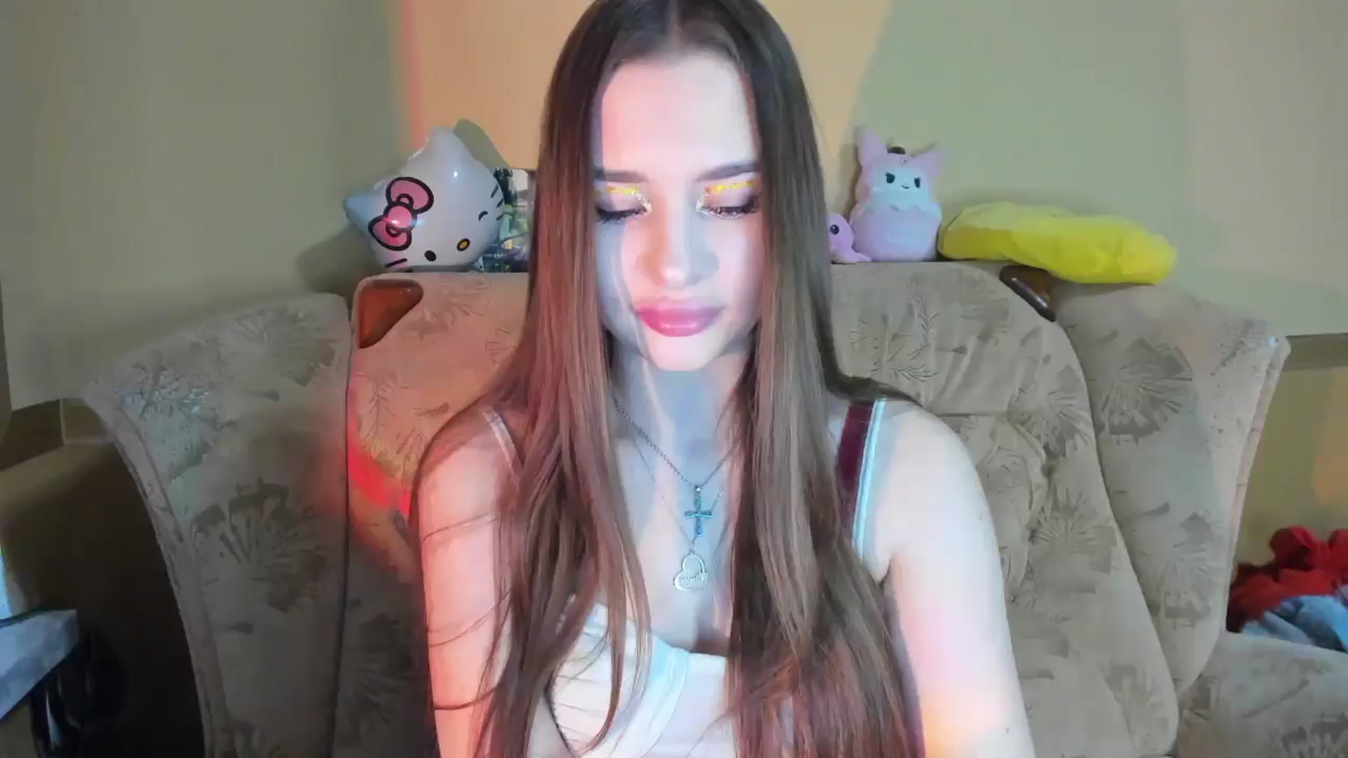 Gallery image thumbnail from DiscoGirl's myfreecams stream on, 01/08/2025, 17:10 image 5 of 20