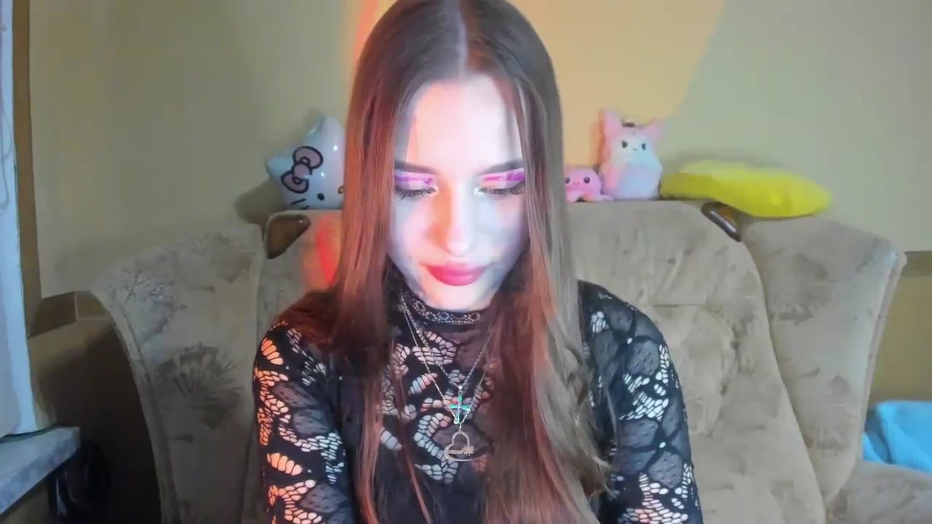 Gallery image thumbnail from DiscoGirl's myfreecams stream on, 01/10/2025, 16:20 image 17 of 20