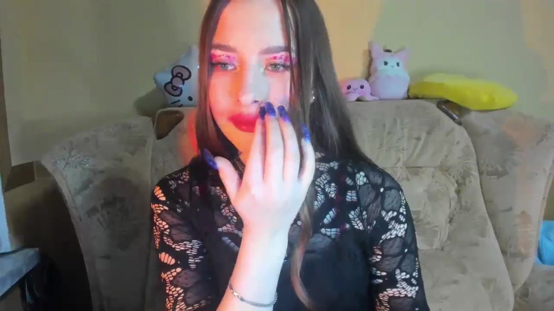 Gallery image thumbnail from DiscoGirl's myfreecams stream on, 01/10/2025, 17:22 image 6 of 20