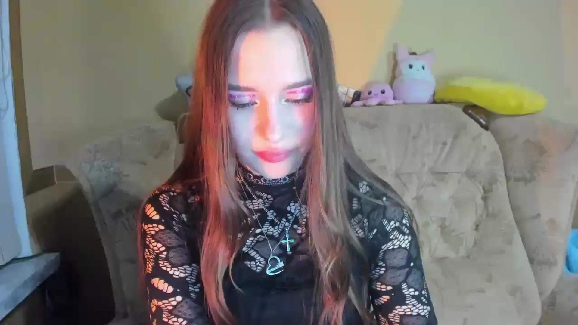 Gallery image thumbnail from DiscoGirl's myfreecams stream on, 01/10/2025, 18:21 image 1 of 20
