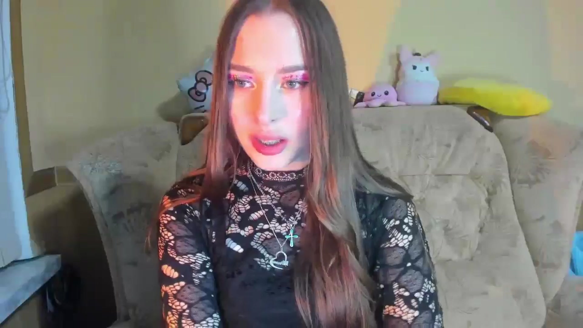 Gallery image thumbnail from DiscoGirl's myfreecams stream on, 01/10/2025, 18:21 image 18 of 20