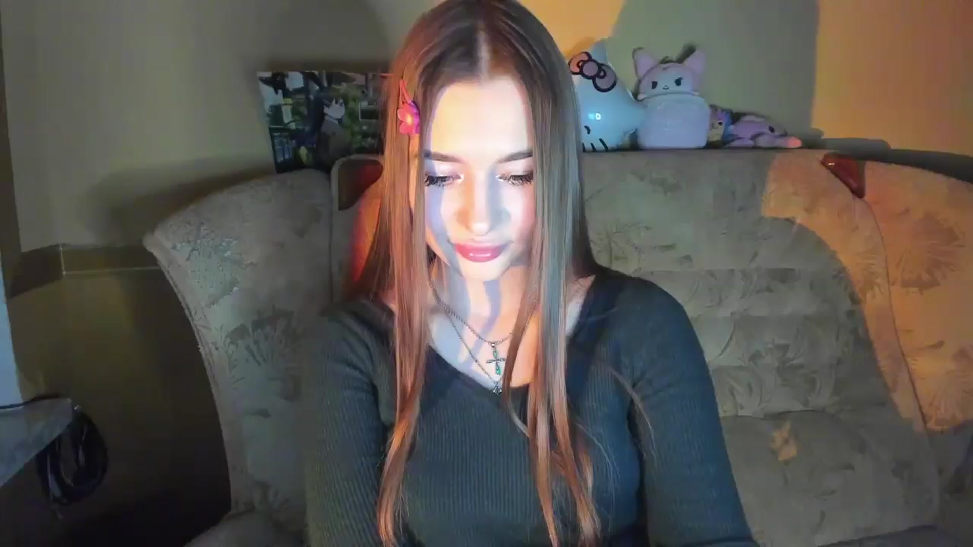 Gallery image thumbnail from DiscoGirl's myfreecams stream on, 02/19/2025, 19:03 image 9 of 20