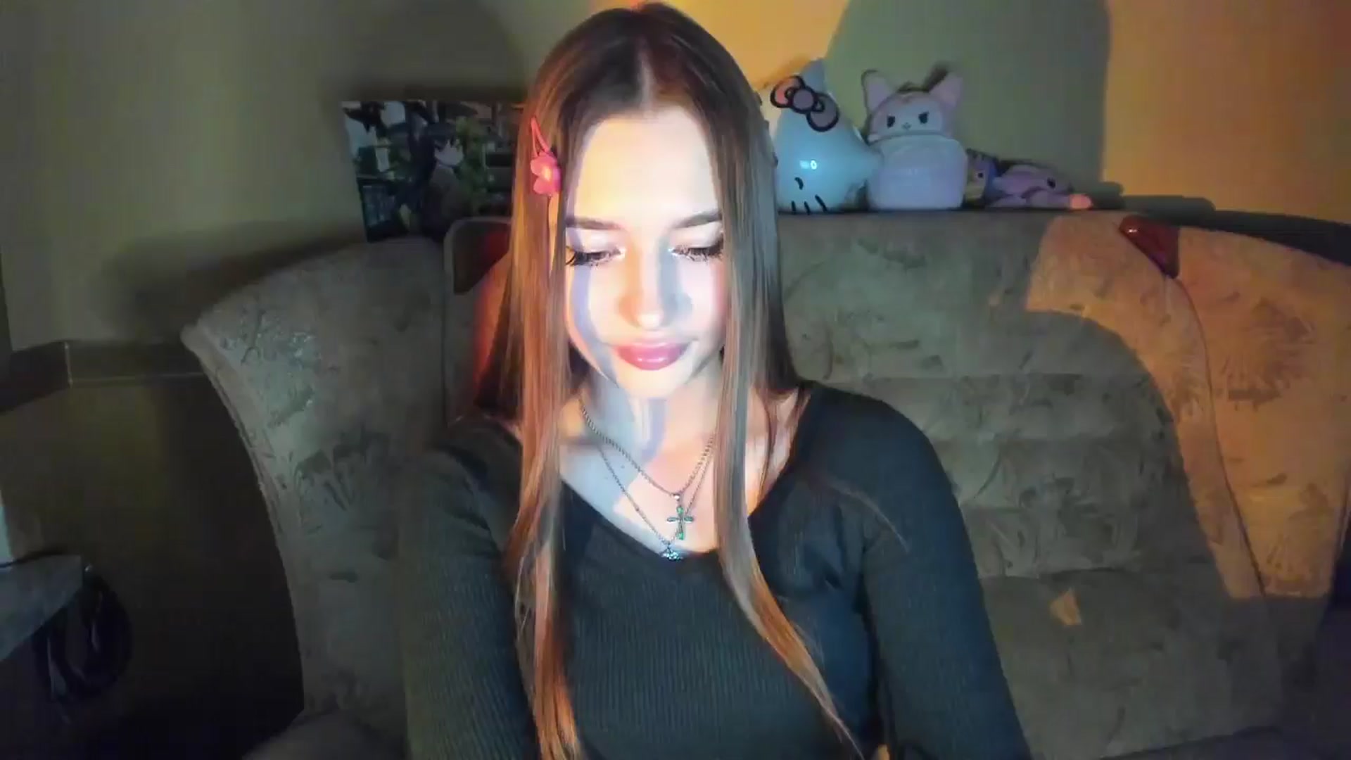 Gallery image thumbnail from DiscoGirl's myfreecams stream on, 02/19/2025, 19:03 image 14 of 20