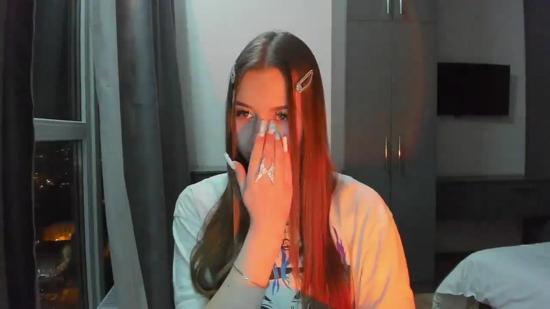 Gallery image thumbnail from DiscoGirl's myfreecams stream on, 03/10/2025, 17:02 image 6 of 20
