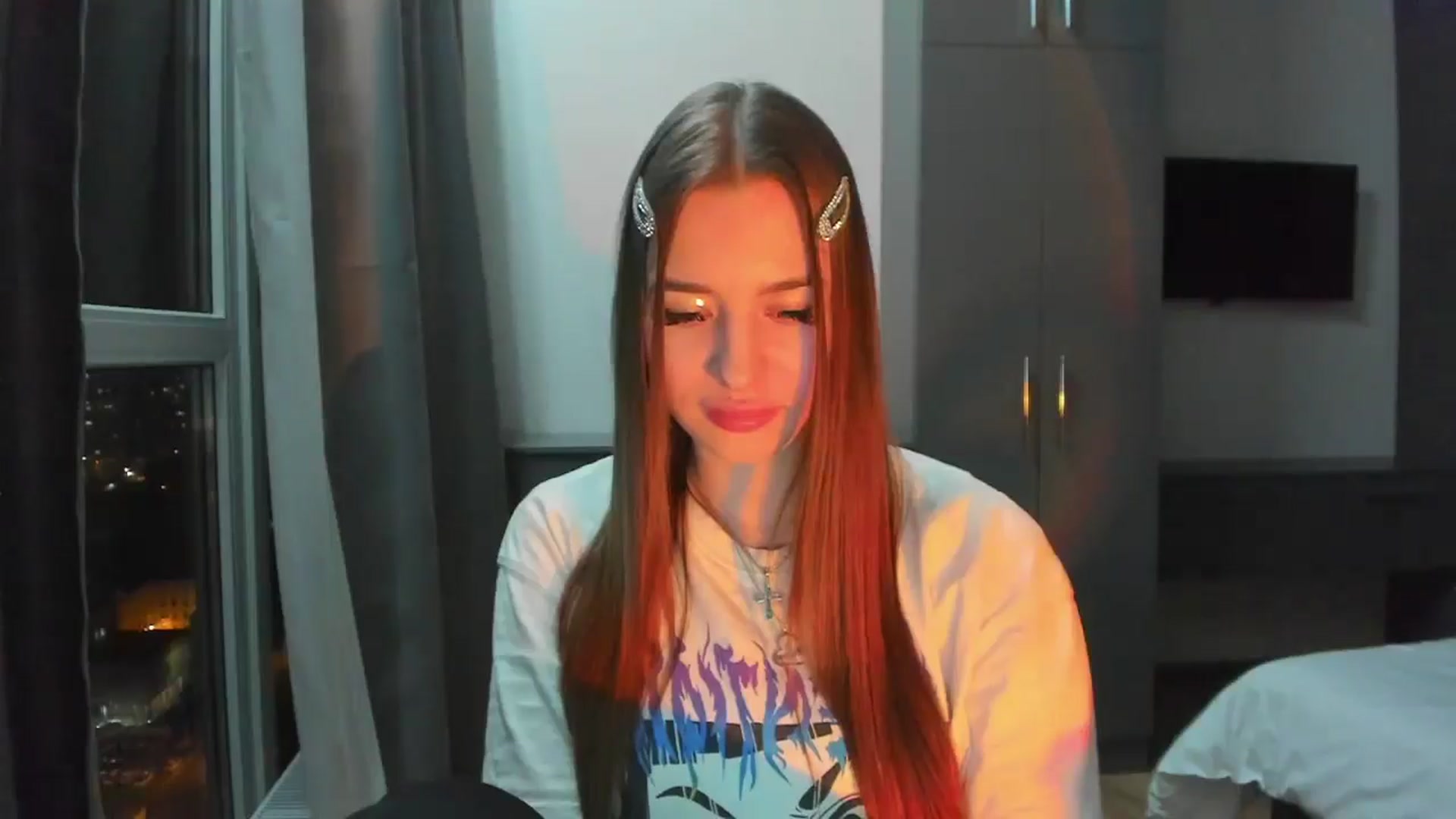 Gallery image thumbnail from DiscoGirl's myfreecams stream on, 03/10/2025, 18:12 image 14 of 20