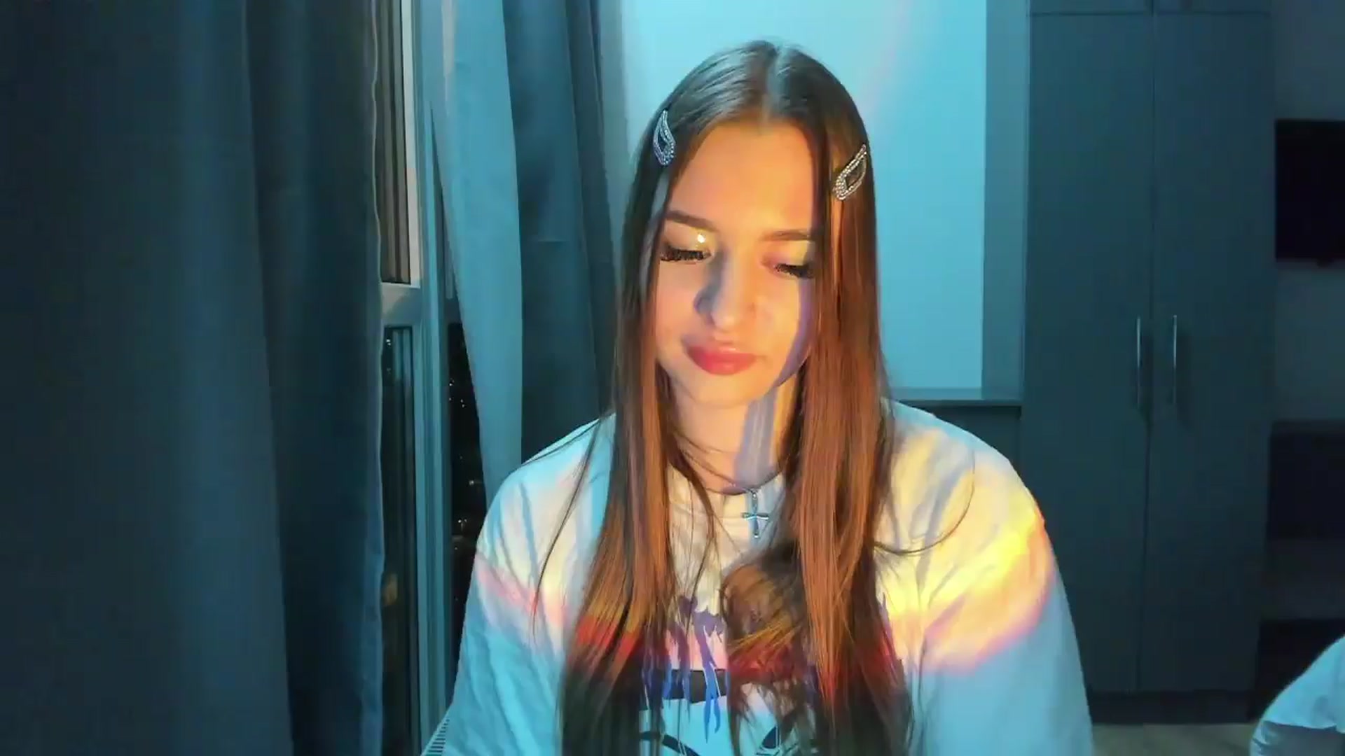 Gallery image thumbnail from DiscoGirl's myfreecams stream on, 03/10/2025, 18:36 image 17 of 20
