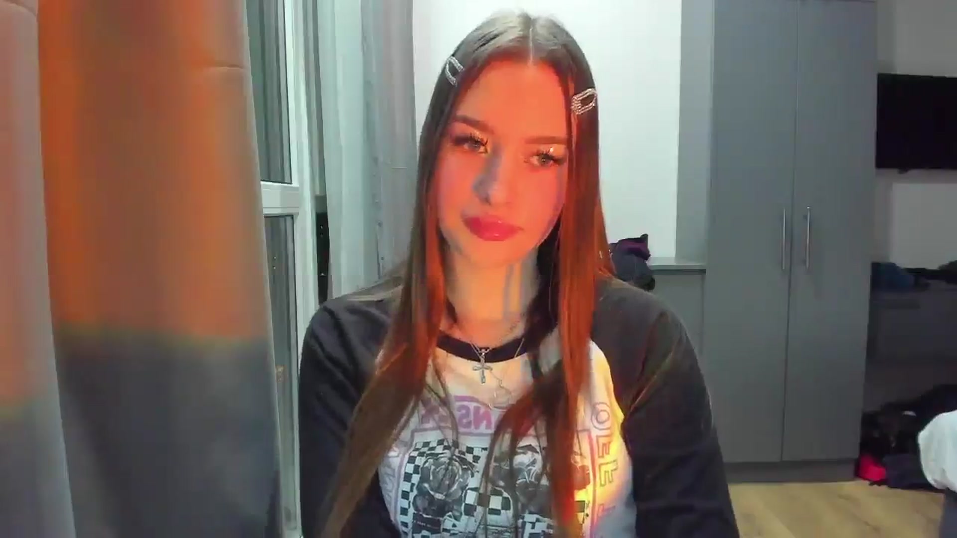 Gallery image thumbnail from DiscoGirl's myfreecams stream on, 03/13/2025, 18:15 image 18 of 20