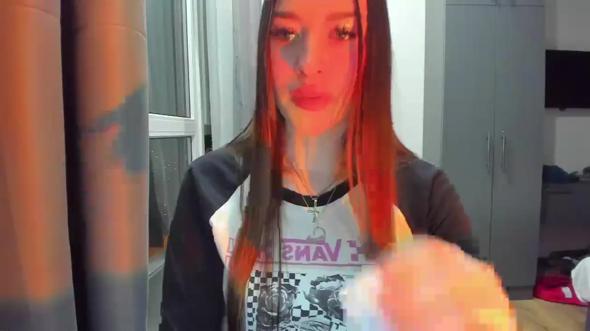Gallery image thumbnail from DiscoGirl's myfreecams stream on, 03/13/2025, 19:01 image 4 of 20