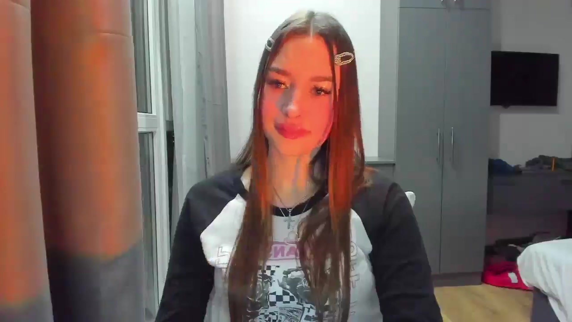 Gallery image thumbnail from DiscoGirl's myfreecams stream on, 03/13/2025, 19:01 image 3 of 20
