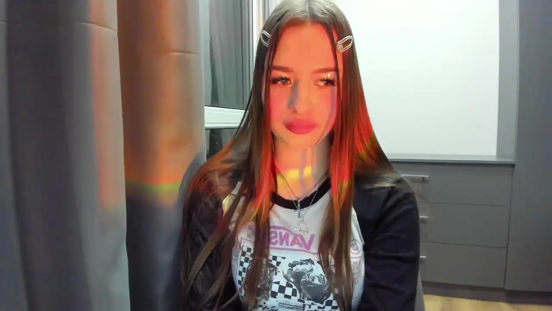 Gallery image thumbnail from DiscoGirl's myfreecams stream on, 03/13/2025, 19:01 image 10 of 20