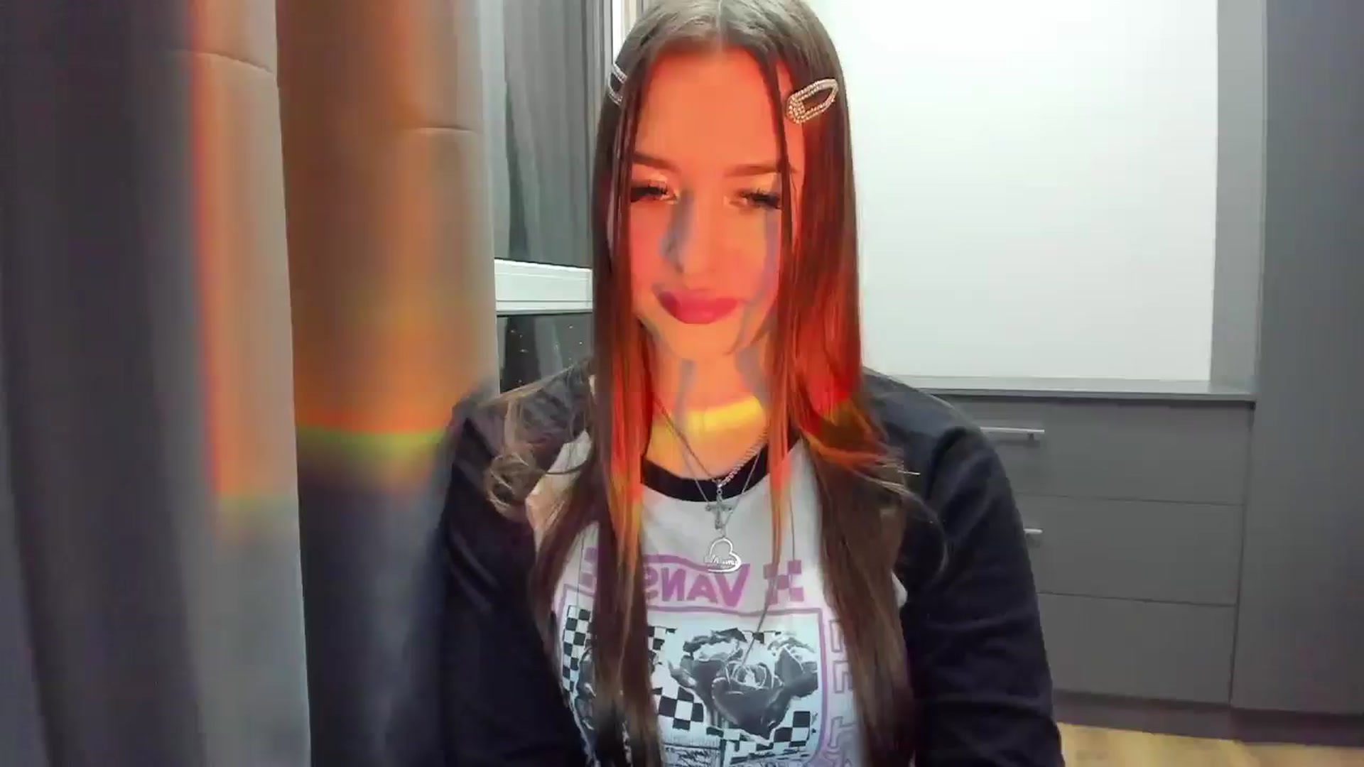 Gallery image thumbnail from DiscoGirl's myfreecams stream on, 03/13/2025, 19:01 image 6 of 20