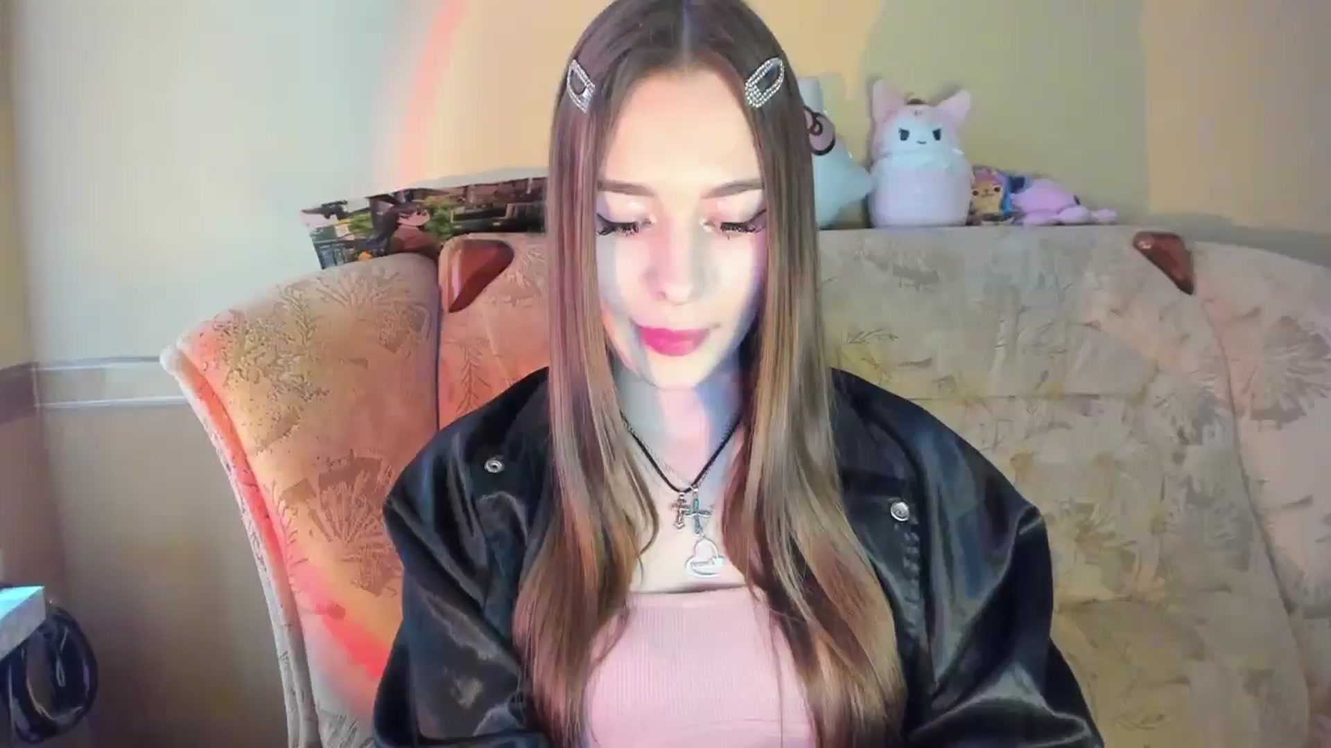 Gallery image thumbnail from DiscoGirl's myfreecams stream on, 03/21/2025, 14:30 image 6 of 20