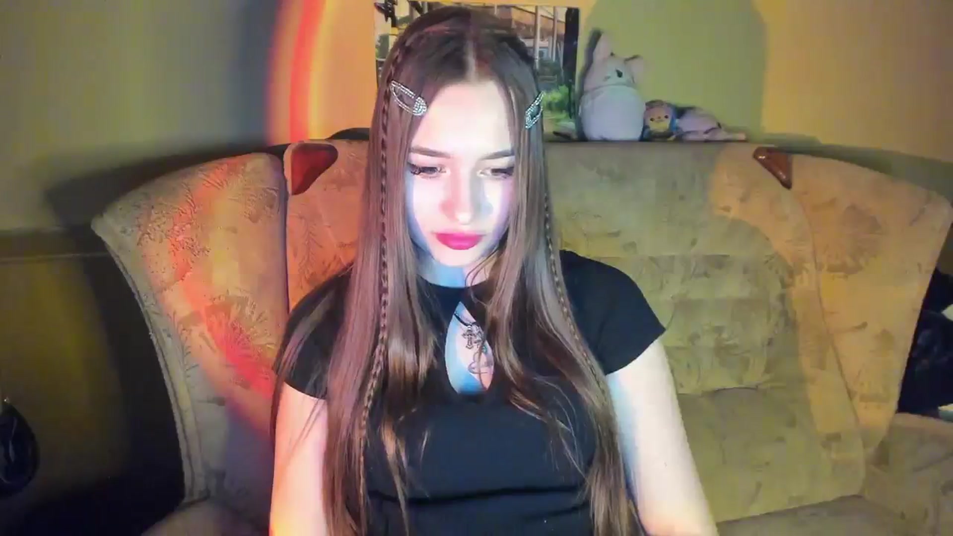 Gallery image thumbnail from DiscoGirl's myfreecams stream on, 03/24/2025, 16:37 image 6 of 20