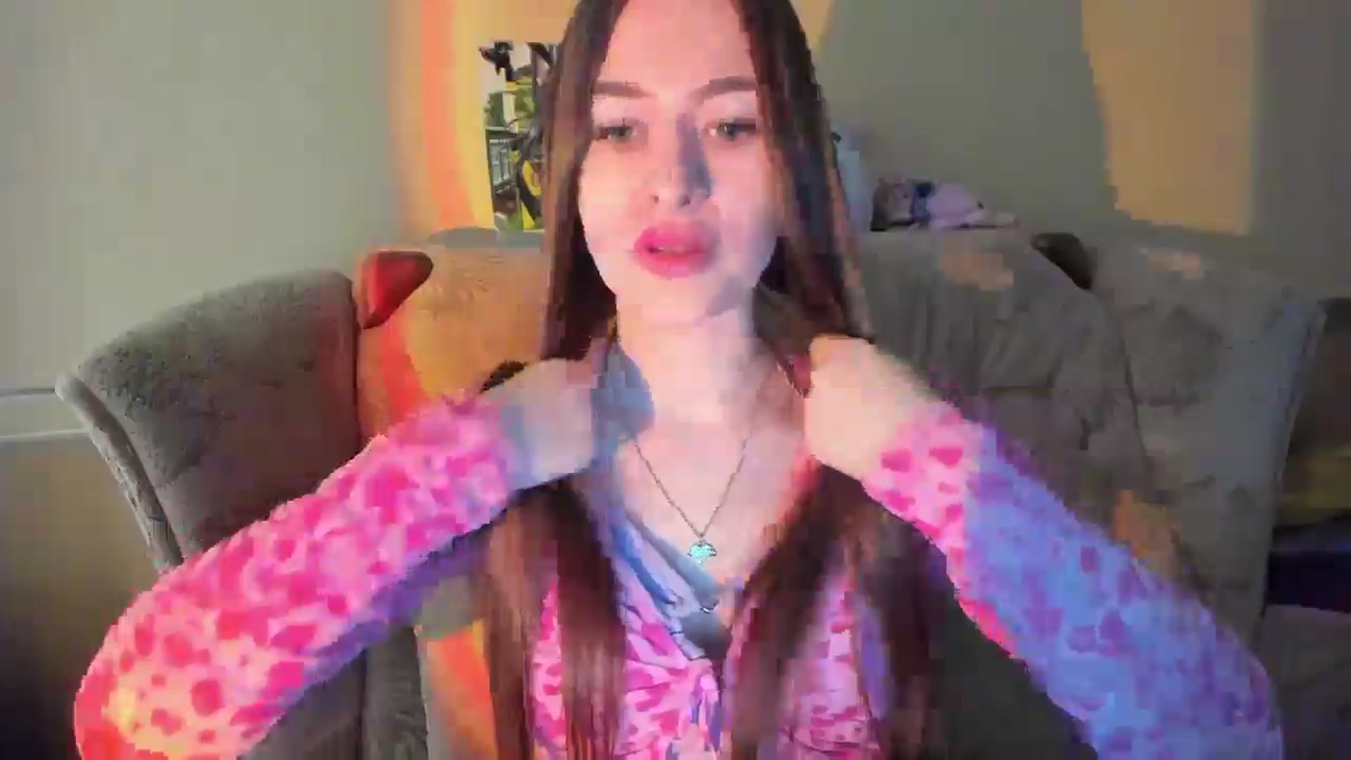Gallery image thumbnail from DiscoGirl's myfreecams stream on, 03/27/2025, 14:38 image 8 of 20