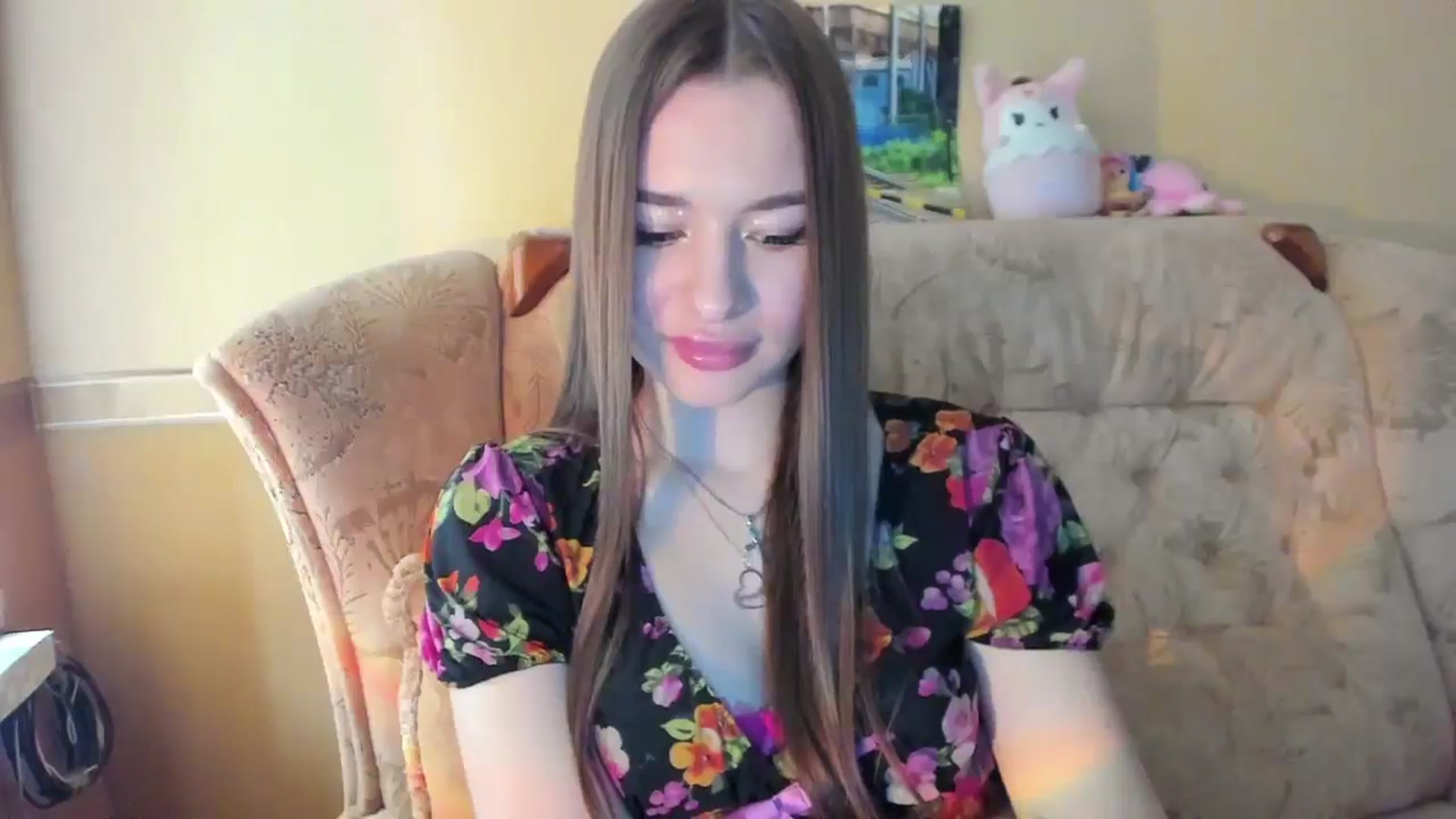 Gallery image thumbnail from DiscoGirl's myfreecams stream on, 03/31/2025, 14:15 image 5 of 20