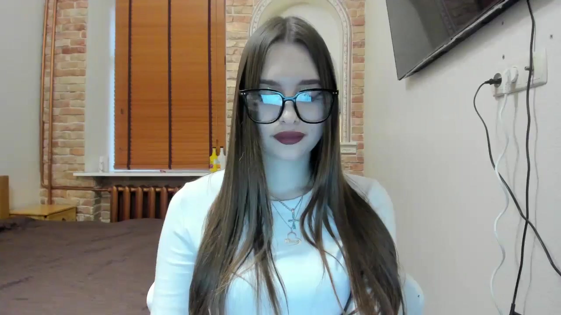 Gallery image thumbnail from DiscoGirl's myfreecams stream on, 04/03/2025, 15:25 image 5 of 20