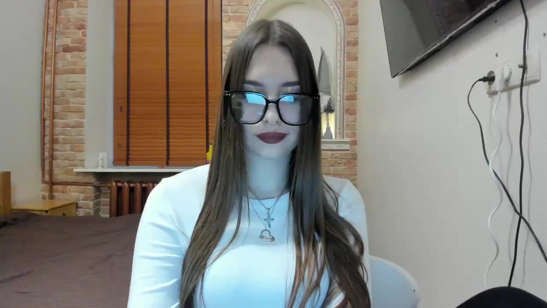 Gallery image thumbnail from DiscoGirl's myfreecams stream on, 04/03/2025, 15:25 image 20 of 20