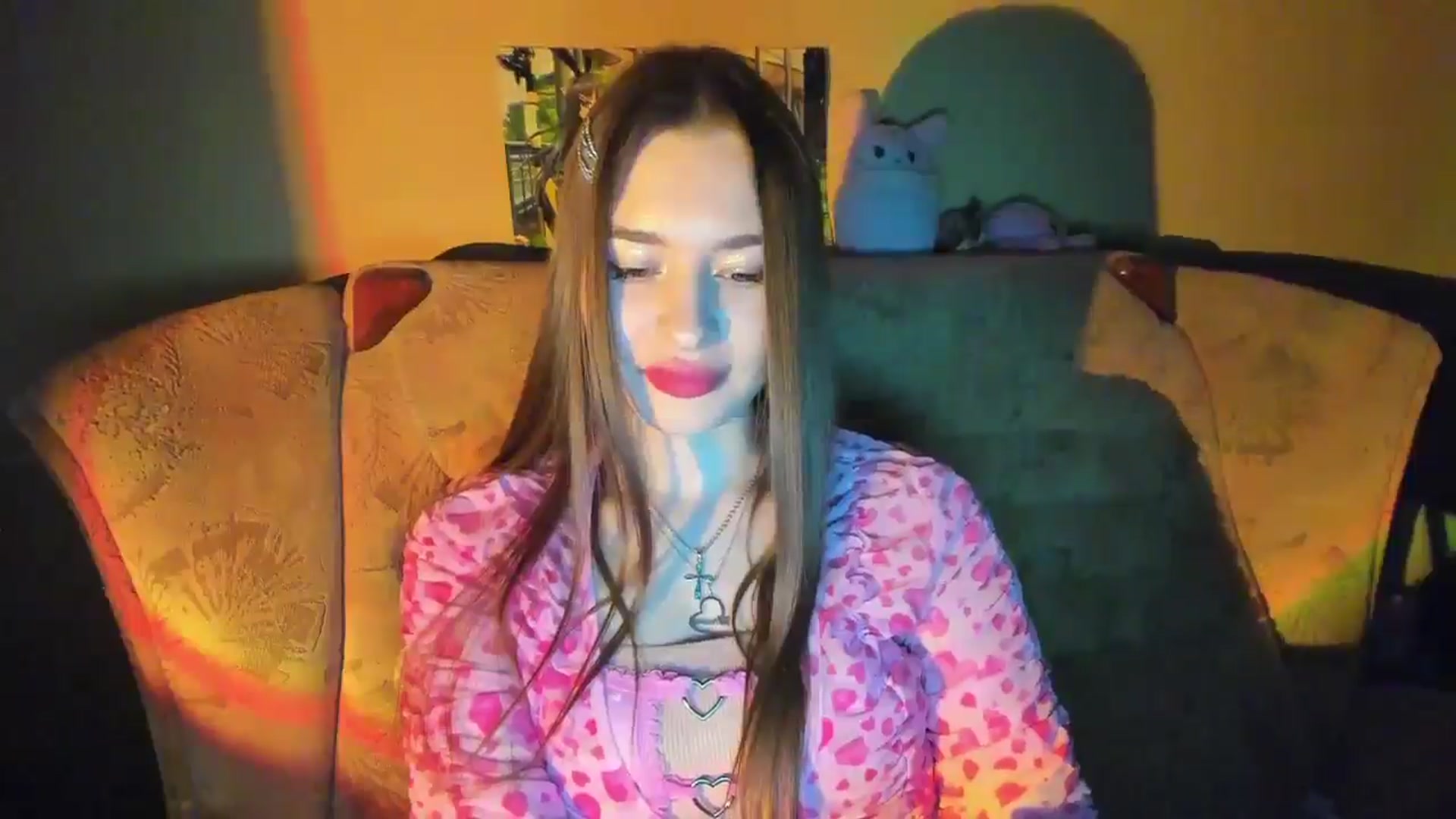 Gallery image thumbnail from DiscoGirl's myfreecams stream on, 04/06/2025, 16:44 image 17 of 20