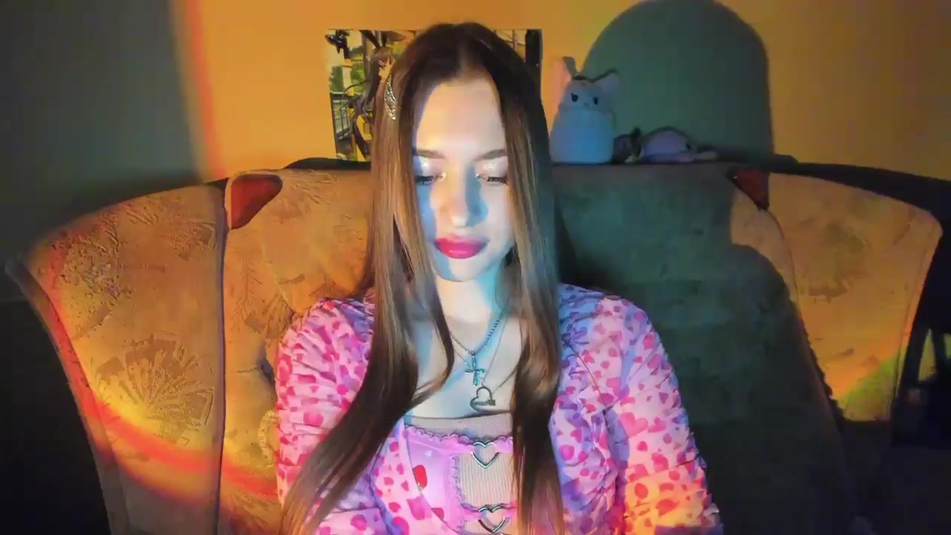 Gallery image thumbnail from DiscoGirl's myfreecams stream on, 04/06/2025, 16:44 image 13 of 20