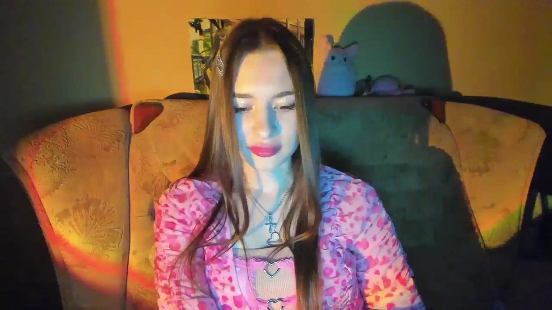 Gallery image thumbnail from DiscoGirl's myfreecams stream on, 04/06/2025, 16:44 image 18 of 20
