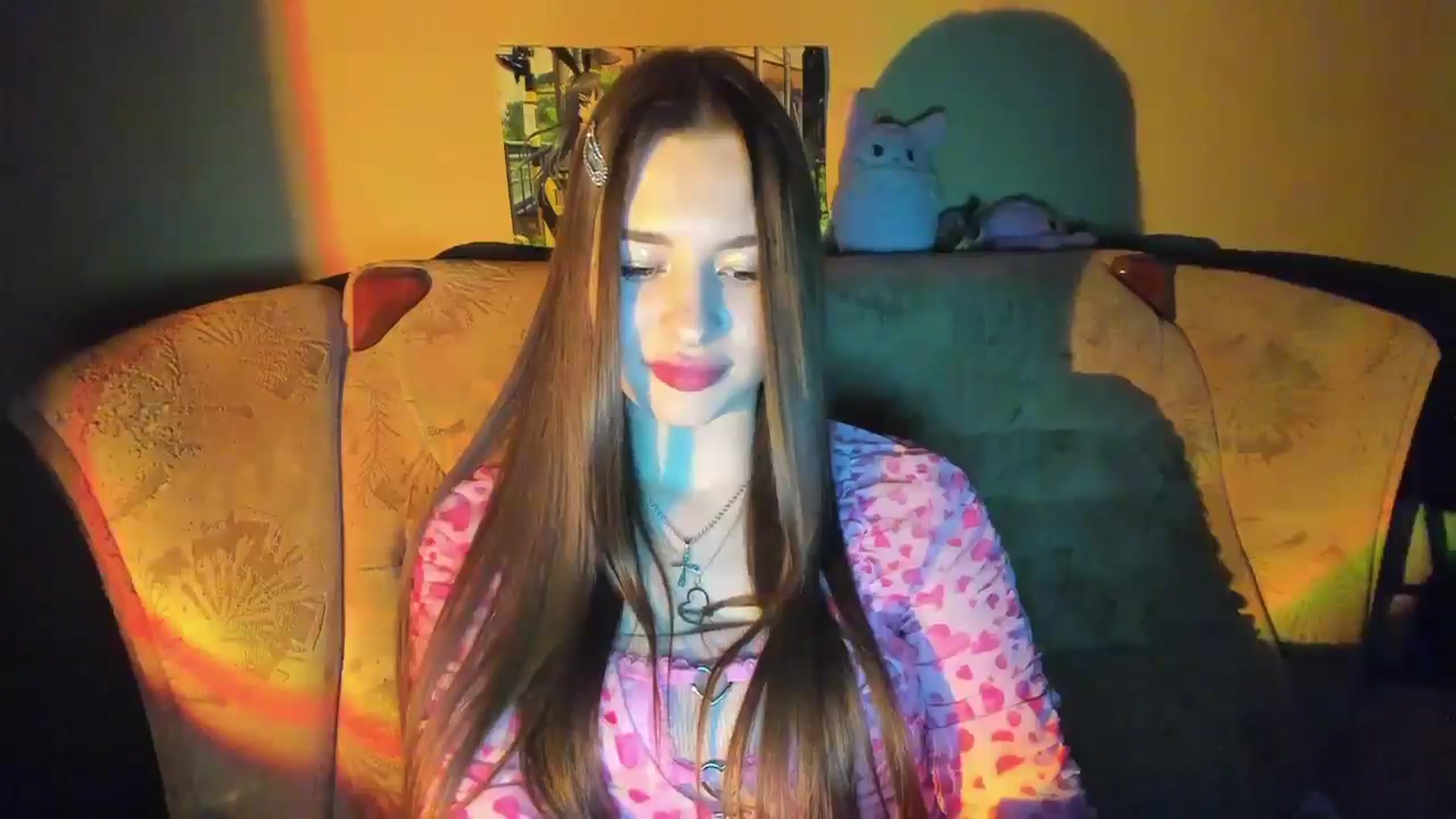 Gallery image thumbnail from DiscoGirl's myfreecams stream on, 04/06/2025, 17:28 image 3 of 20
