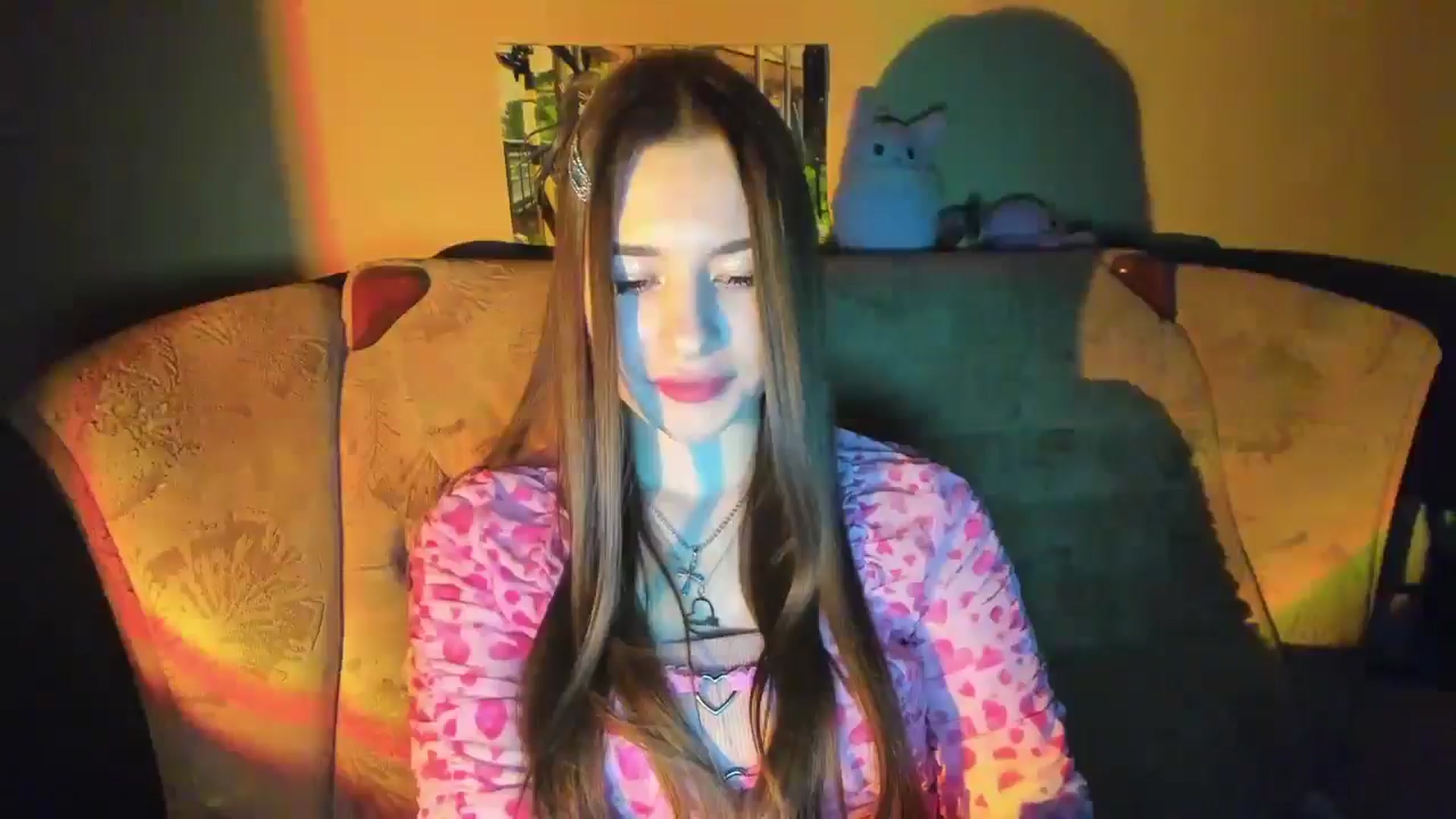 Gallery image thumbnail from DiscoGirl's myfreecams stream on, 04/06/2025, 17:28 image 5 of 20