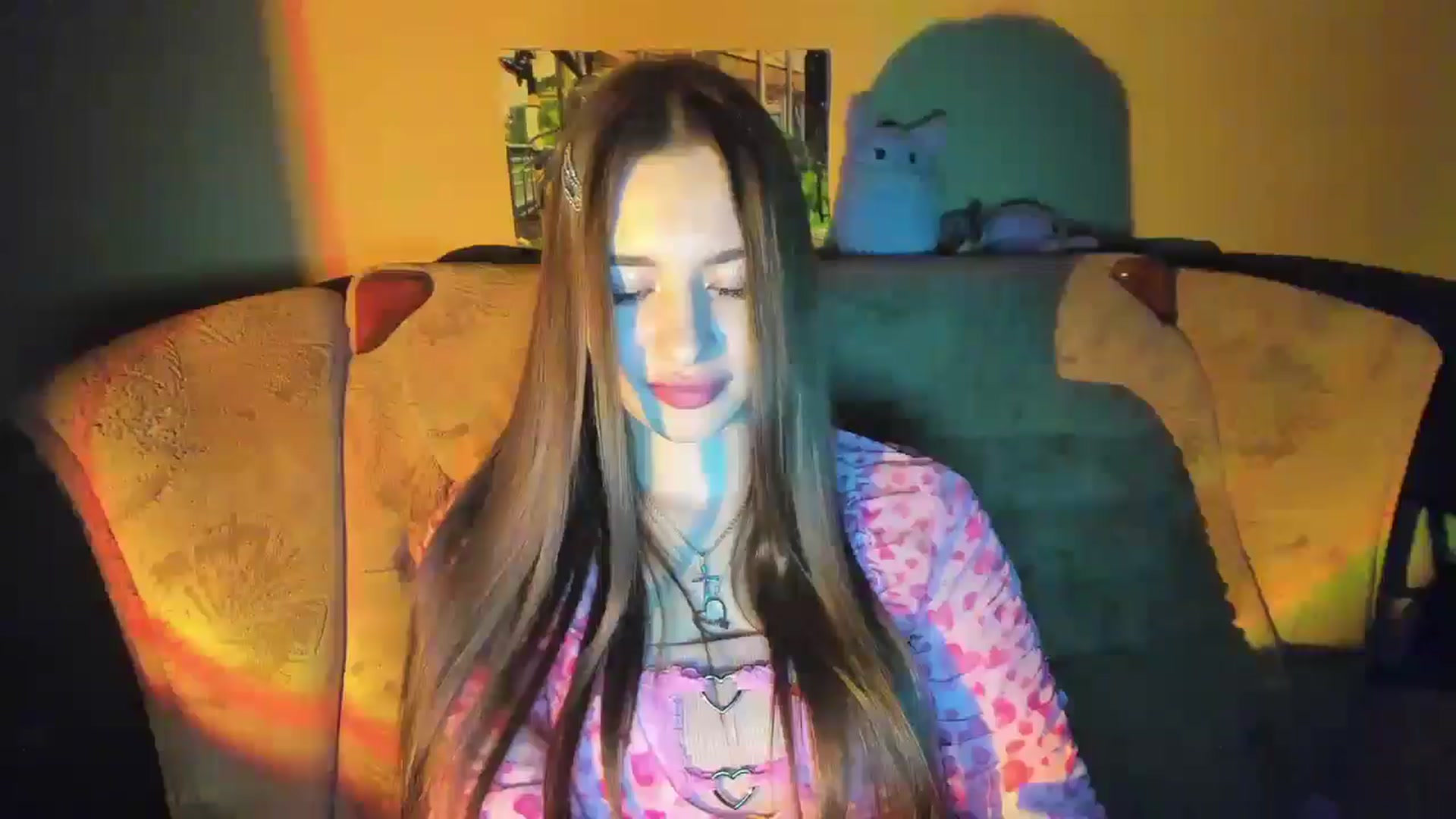 Gallery image thumbnail from DiscoGirl's myfreecams stream on, 04/06/2025, 17:28 image 8 of 20