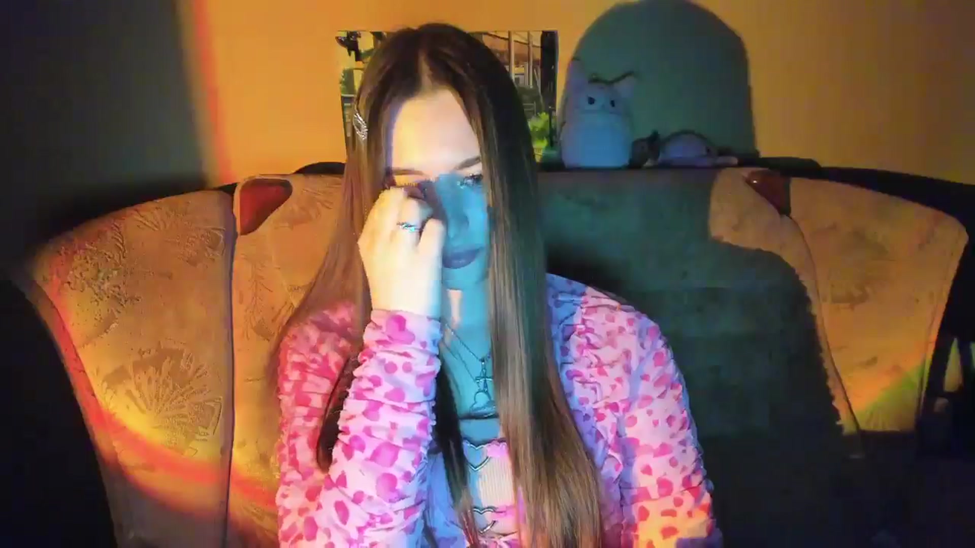 Gallery image thumbnail from DiscoGirl's myfreecams stream on, 04/06/2025, 18:00 image 10 of 20