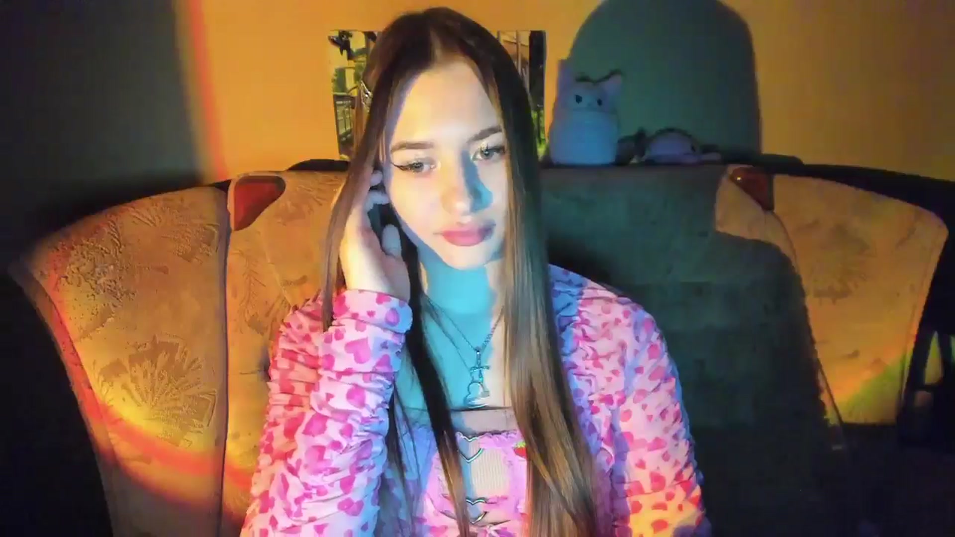 Gallery image thumbnail from DiscoGirl's myfreecams stream on, 04/06/2025, 18:00 image 9 of 20