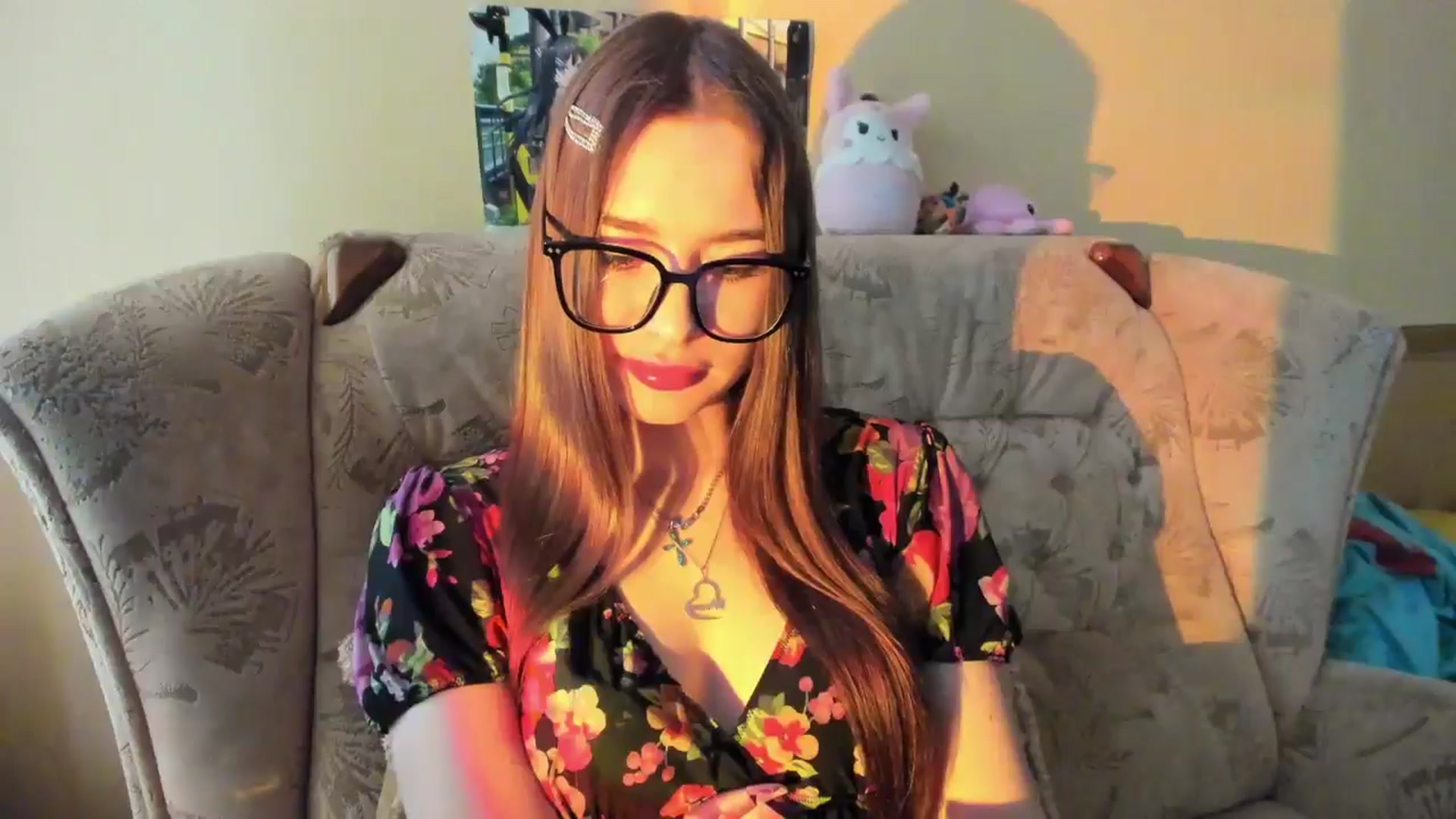 Gallery image thumbnail from DiscoGirl's myfreecams stream on, 04/07/2025, 15:35 image 6 of 20