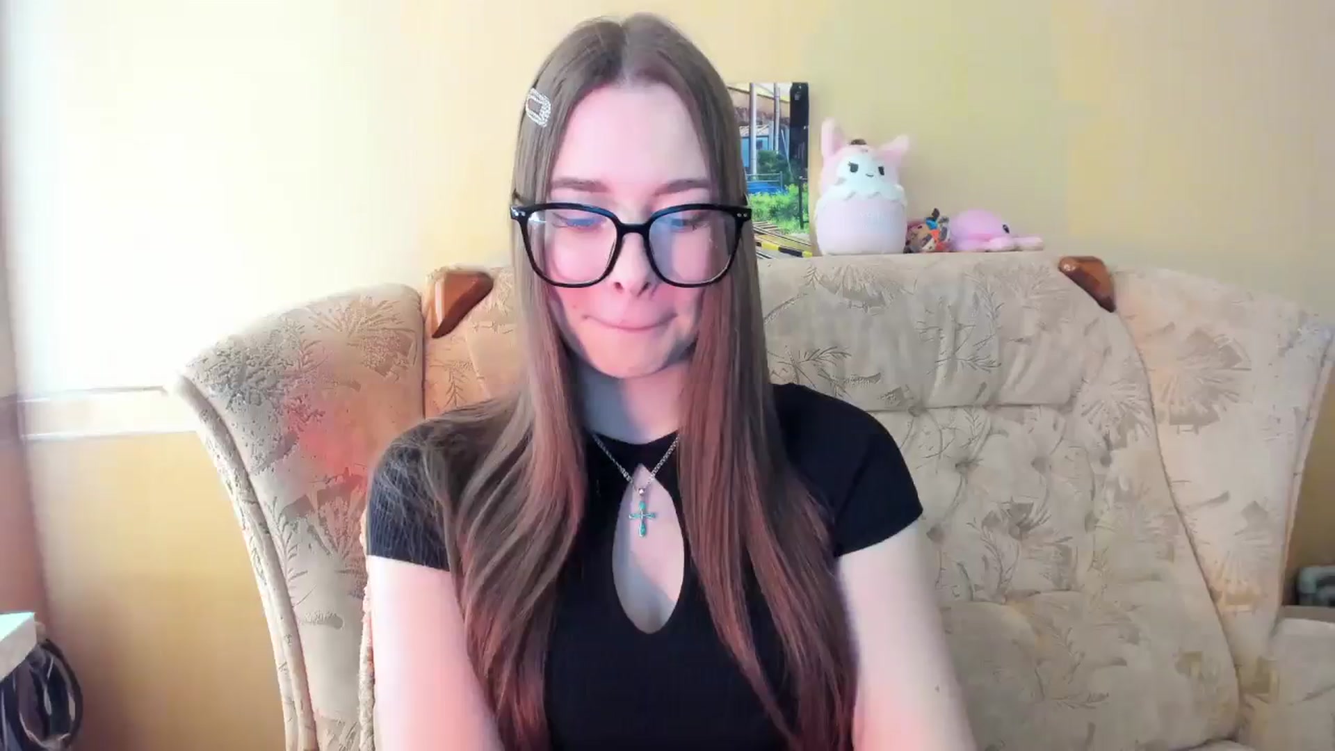 Gallery image thumbnail from DiscoGirl's myfreecams stream on, 04/09/2025, 12:20 image 2 of 20