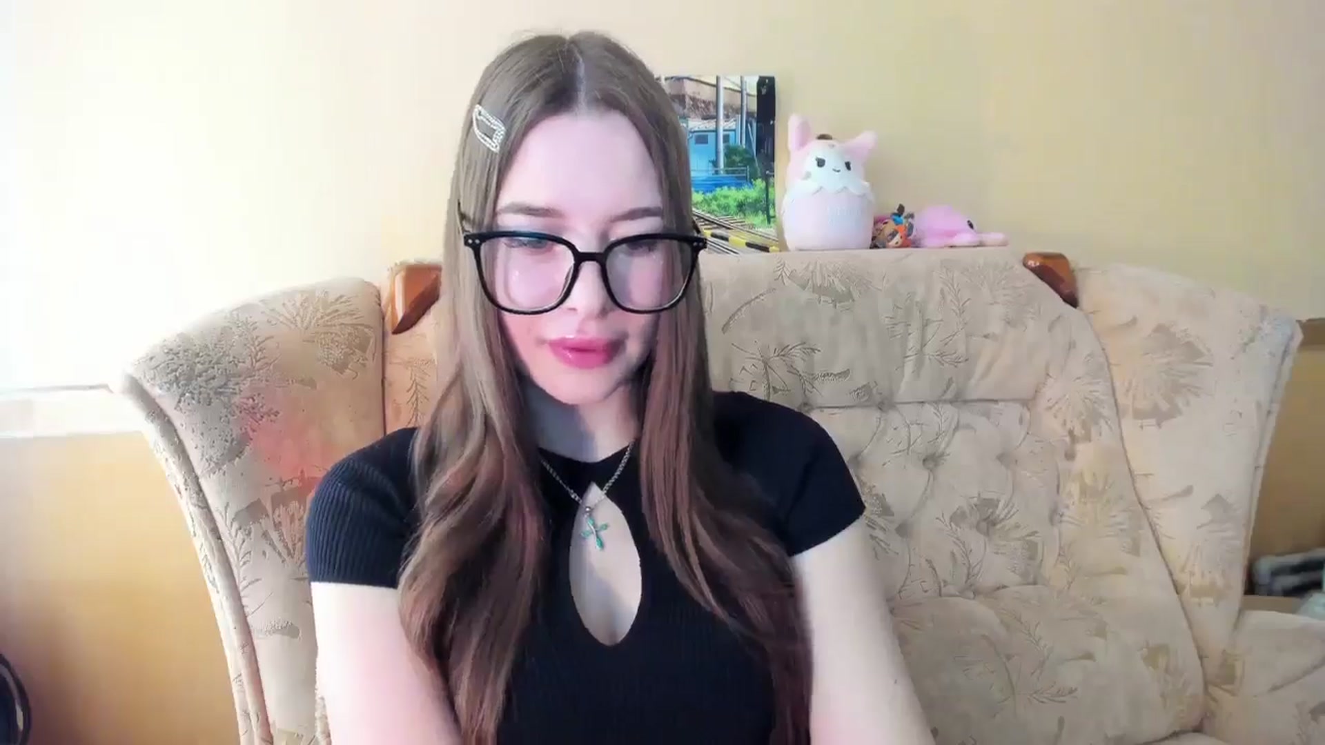 Gallery image thumbnail from DiscoGirl's myfreecams stream on, 04/09/2025, 12:20 image 6 of 20