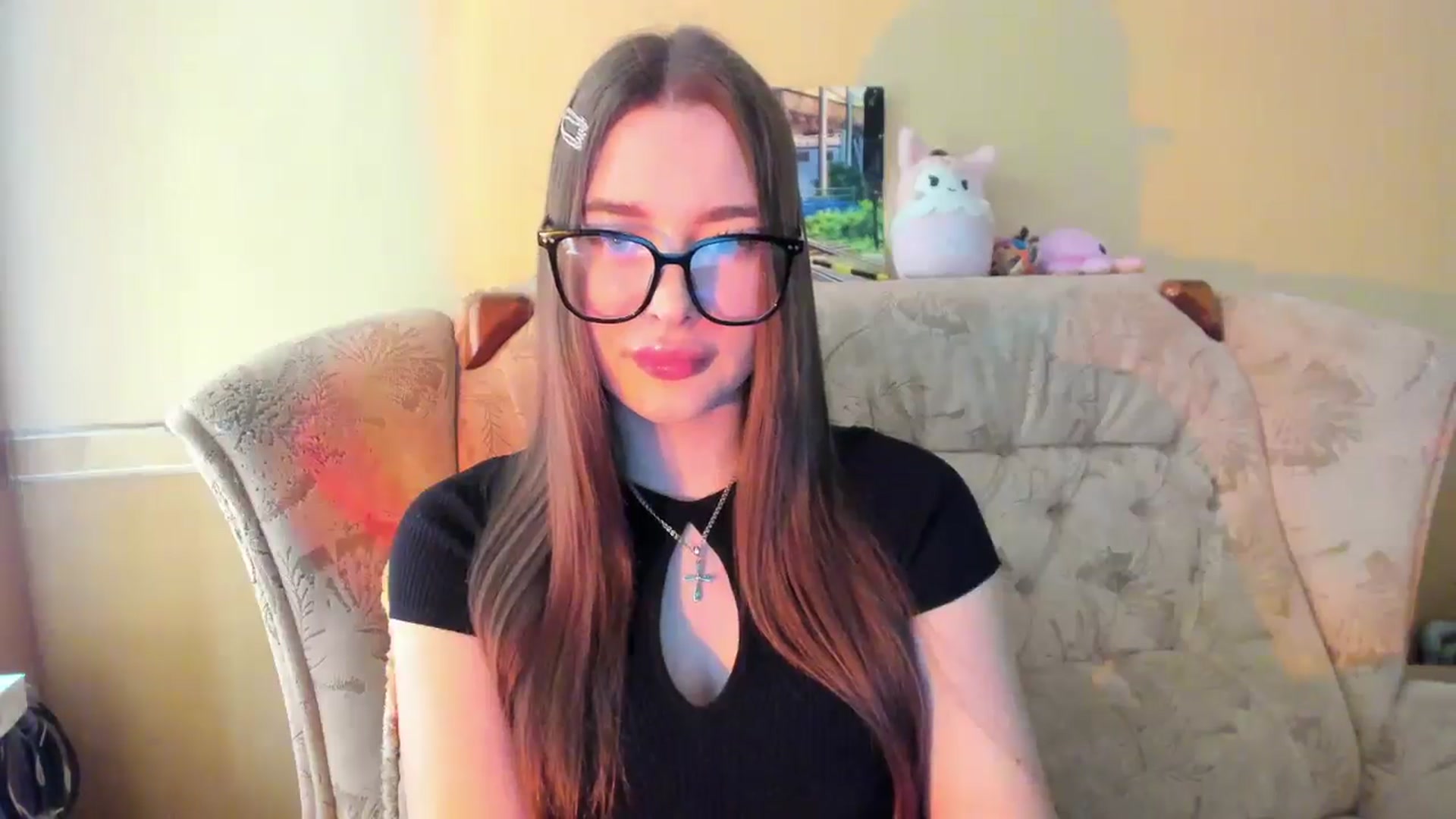 Gallery image thumbnail from DiscoGirl's myfreecams stream on, 04/09/2025, 12:20 image 3 of 20