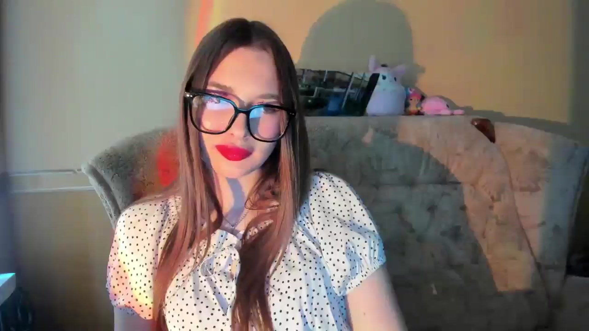 Gallery image thumbnail from DiscoGirl's myfreecams stream on, 04/14/2025, 15:33 image 17 of 20