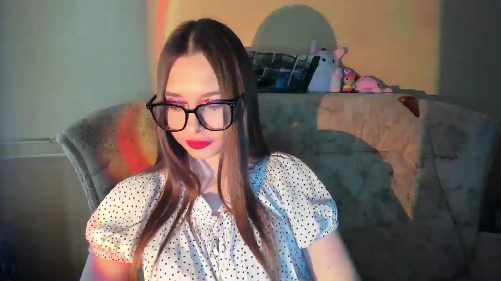 Gallery image thumbnail from DiscoGirl's myfreecams stream on, 04/14/2025, 16:34 image 9 of 20