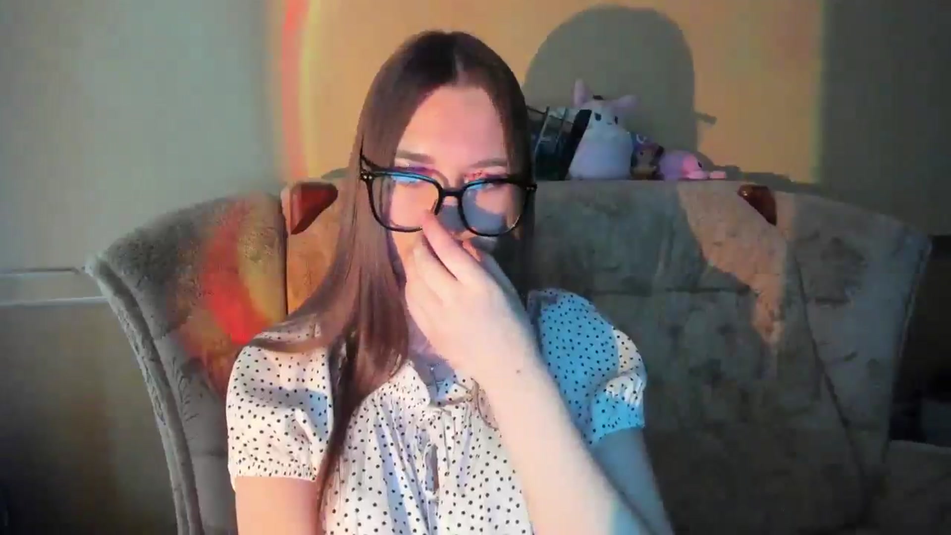 Gallery image thumbnail from DiscoGirl's myfreecams stream on, 04/14/2025, 16:34 image 4 of 20