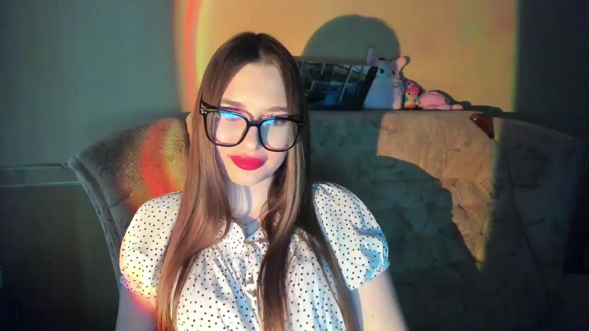 Gallery image thumbnail from DiscoGirl's myfreecams stream on, 04/14/2025, 16:34 image 18 of 20