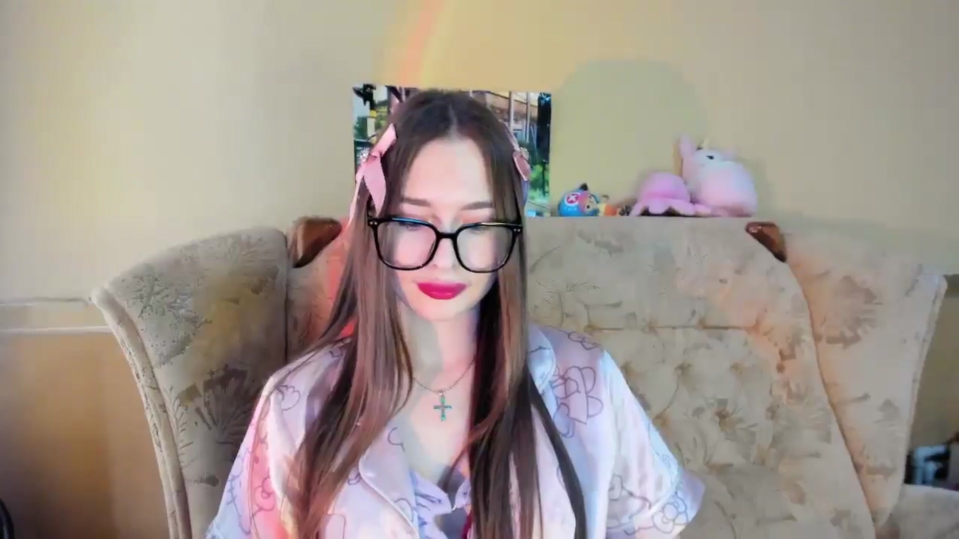 Gallery image thumbnail from DiscoGirl's myfreecams stream on, 04/15/2025, 15:24 image 17 of 20