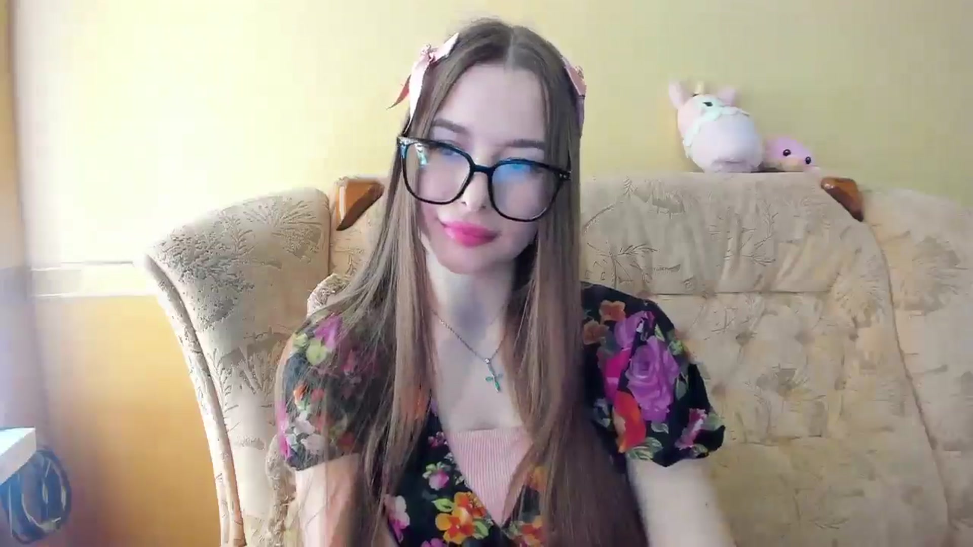 Gallery image thumbnail from DiscoGirl's myfreecams stream on, 04/17/2025, 12:30 image 13 of 20