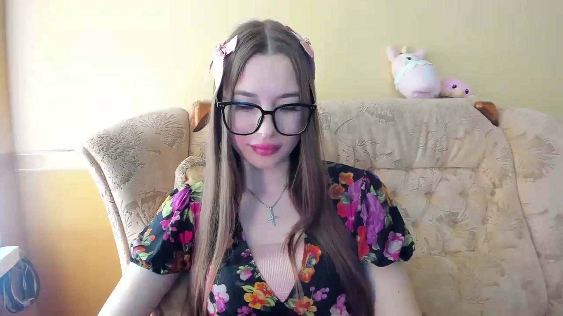 Gallery image thumbnail from DiscoGirl's myfreecams stream on, 04/17/2025, 12:30 image 18 of 20