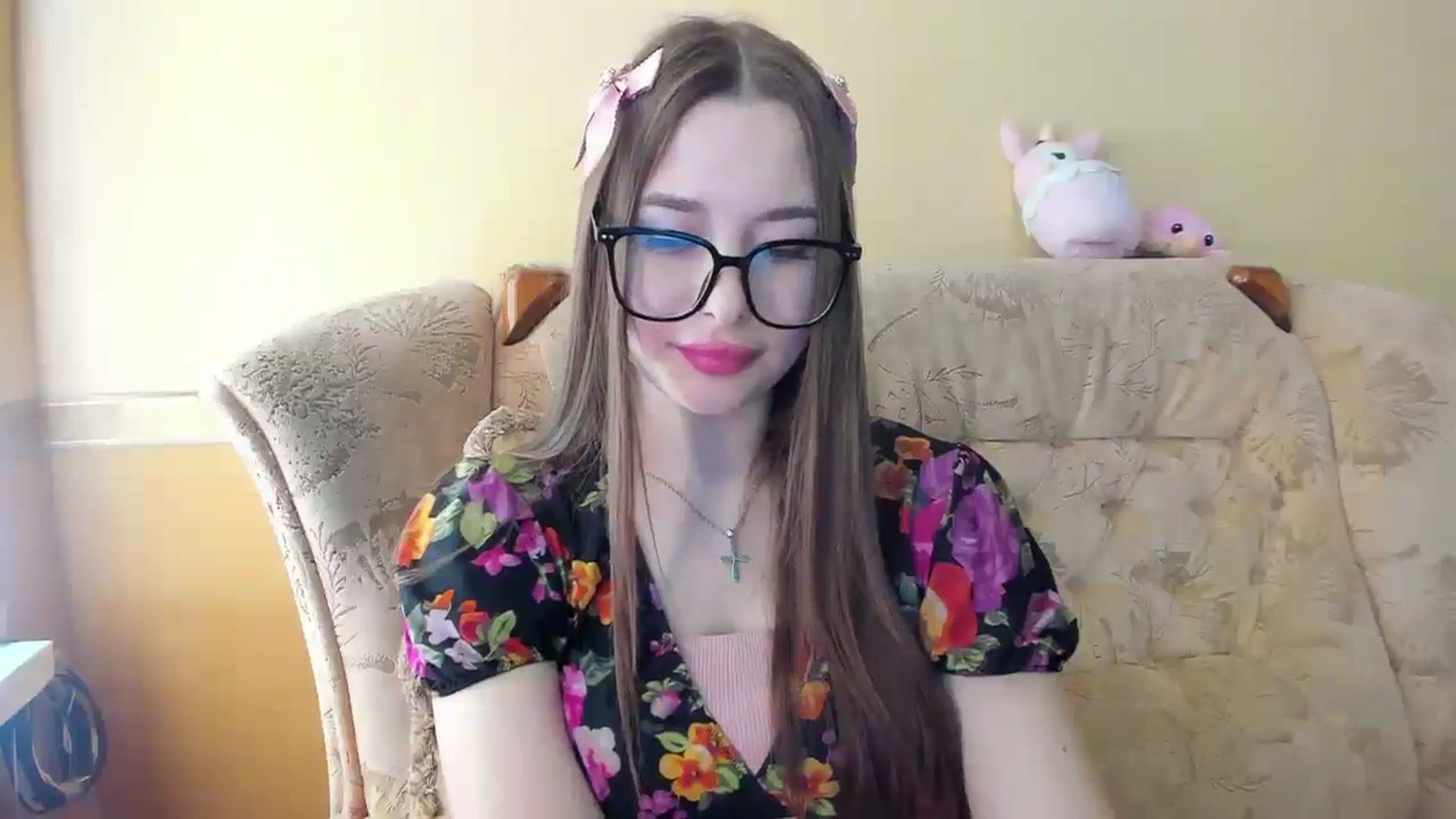 Gallery image thumbnail from DiscoGirl's myfreecams stream on, 04/17/2025, 12:30 image 9 of 20