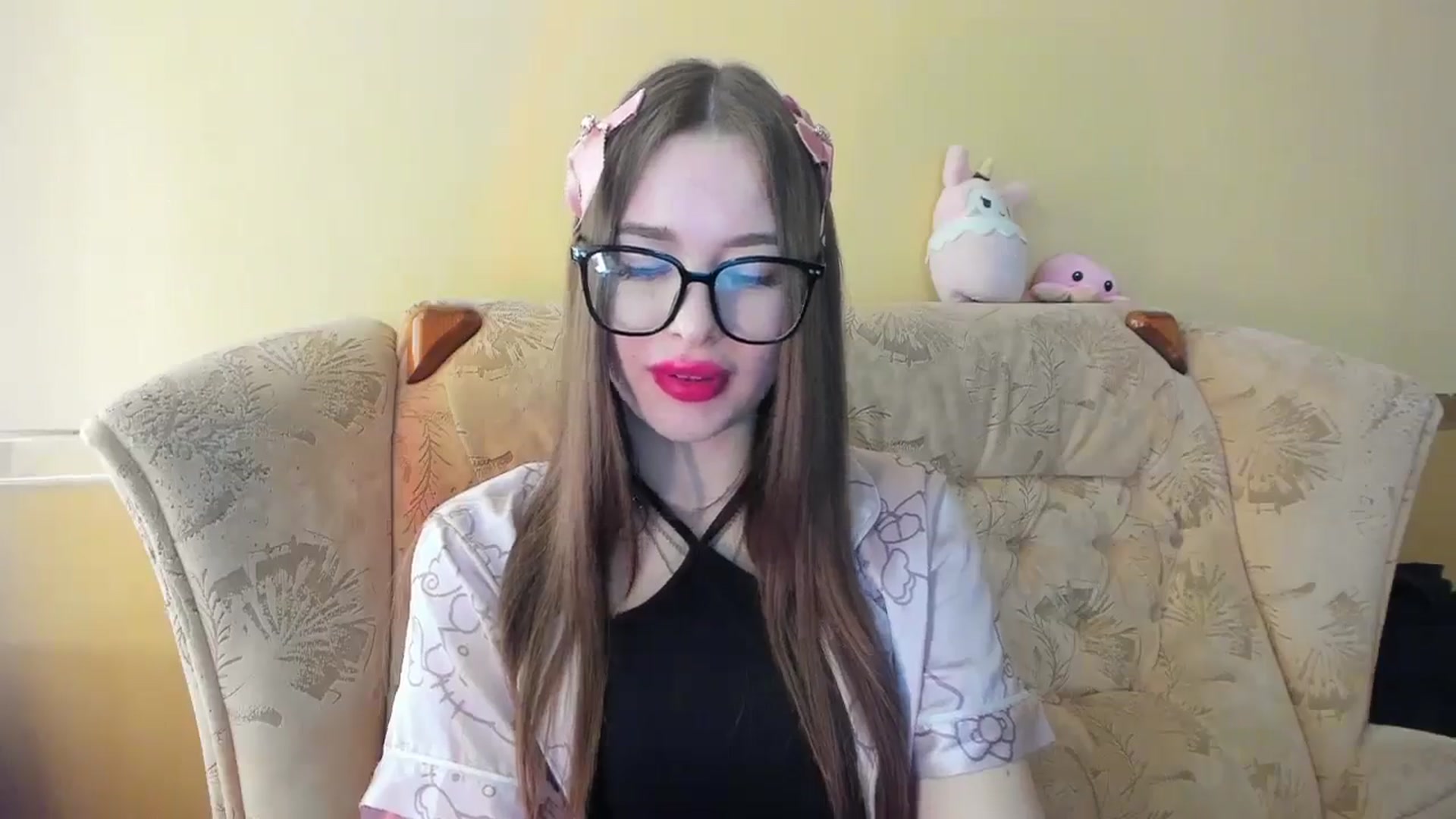 Gallery image thumbnail from DiscoGirl's myfreecams stream on, 04/18/2025, 11:07 image 6 of 20