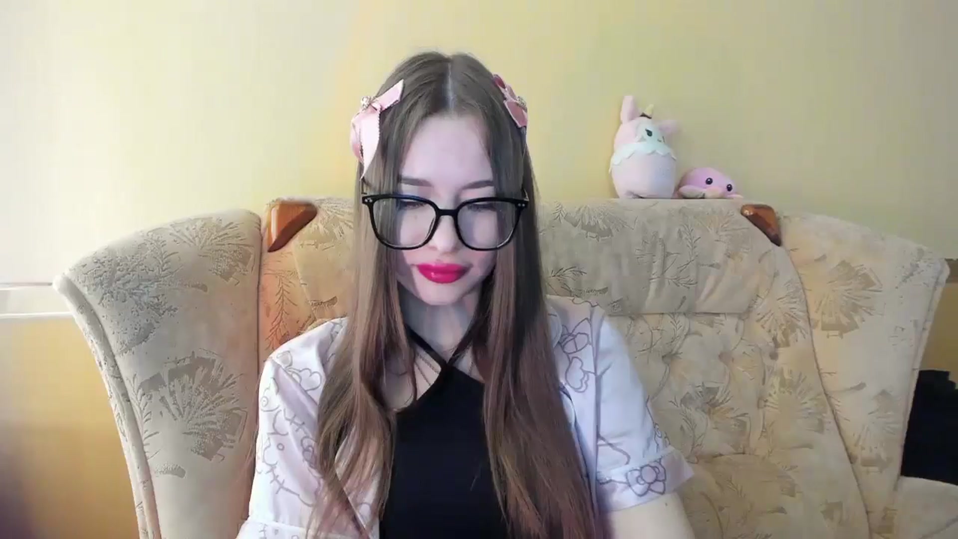 Gallery image thumbnail from DiscoGirl's myfreecams stream on, 04/18/2025, 11:07 image 9 of 20