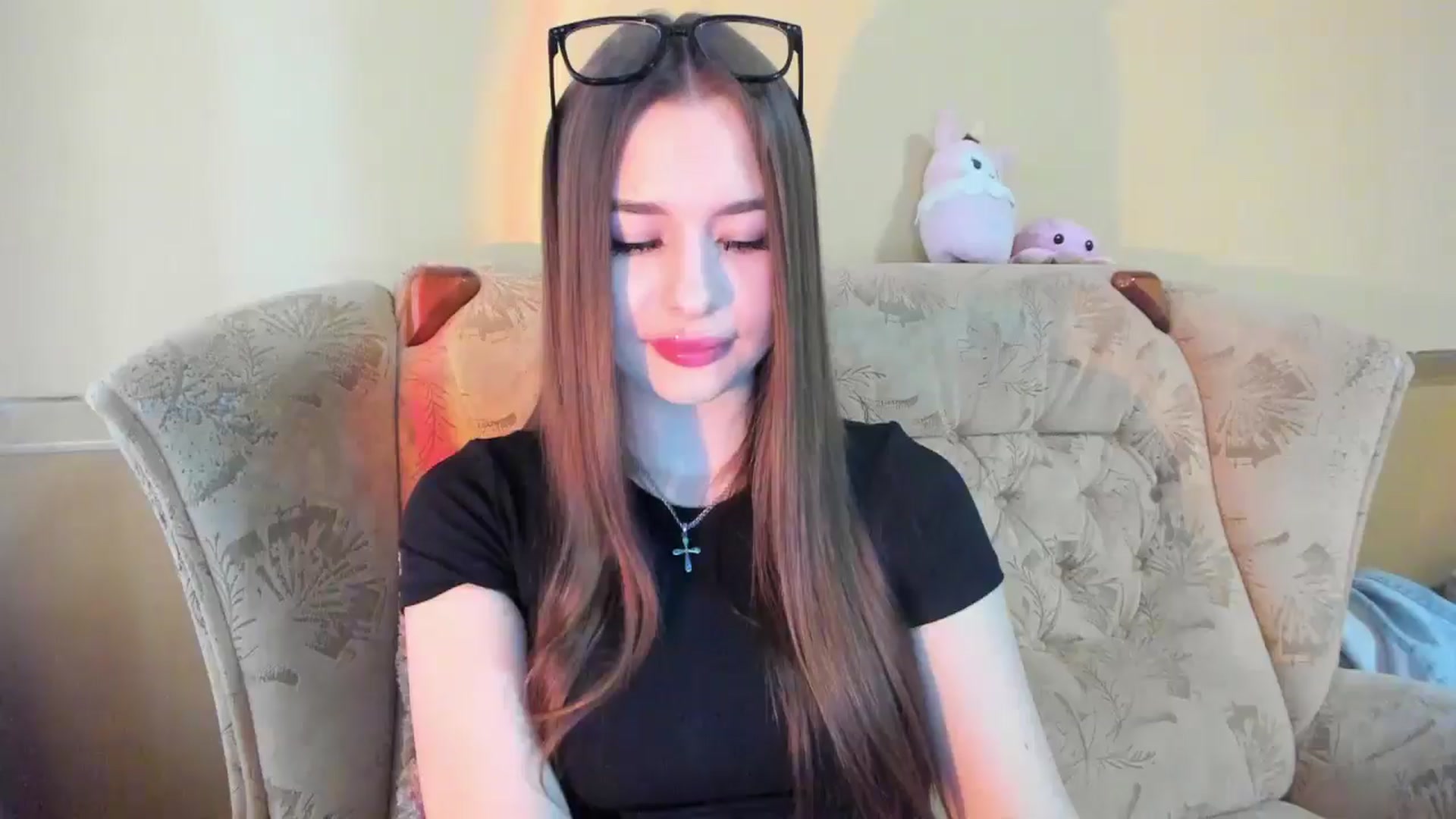 Gallery image thumbnail from DiscoGirl's myfreecams stream on, 04/19/2025, 09:48 image 11 of 20