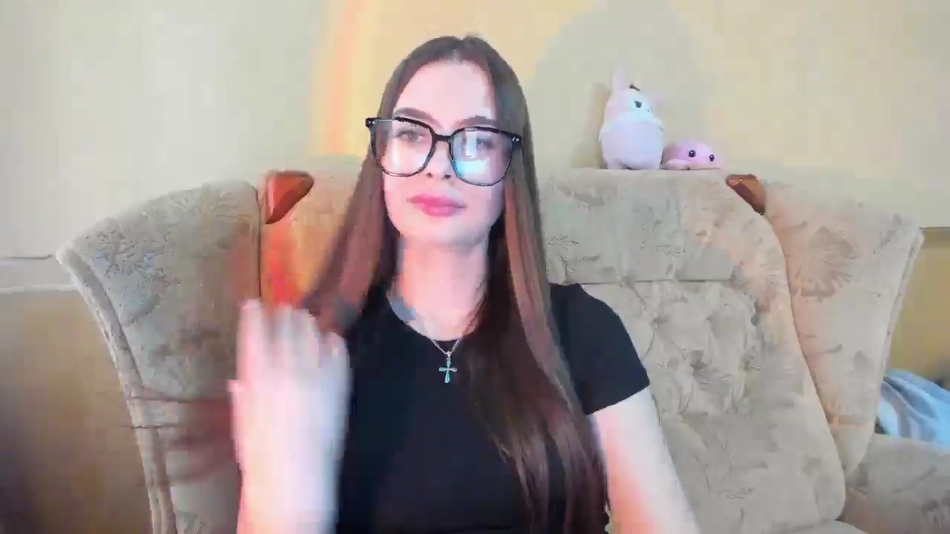 Gallery image thumbnail from DiscoGirl's myfreecams stream on, 04/19/2025, 09:48 image 20 of 20