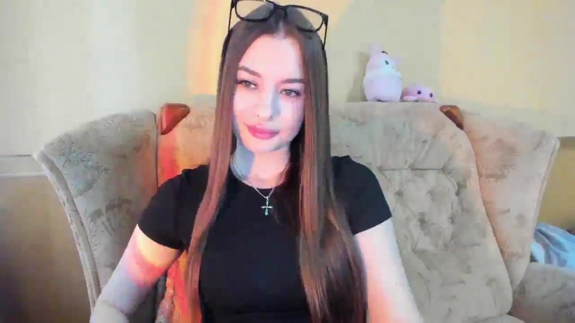 Gallery image thumbnail from DiscoGirl's myfreecams stream on, 04/19/2025, 09:48 image 7 of 20